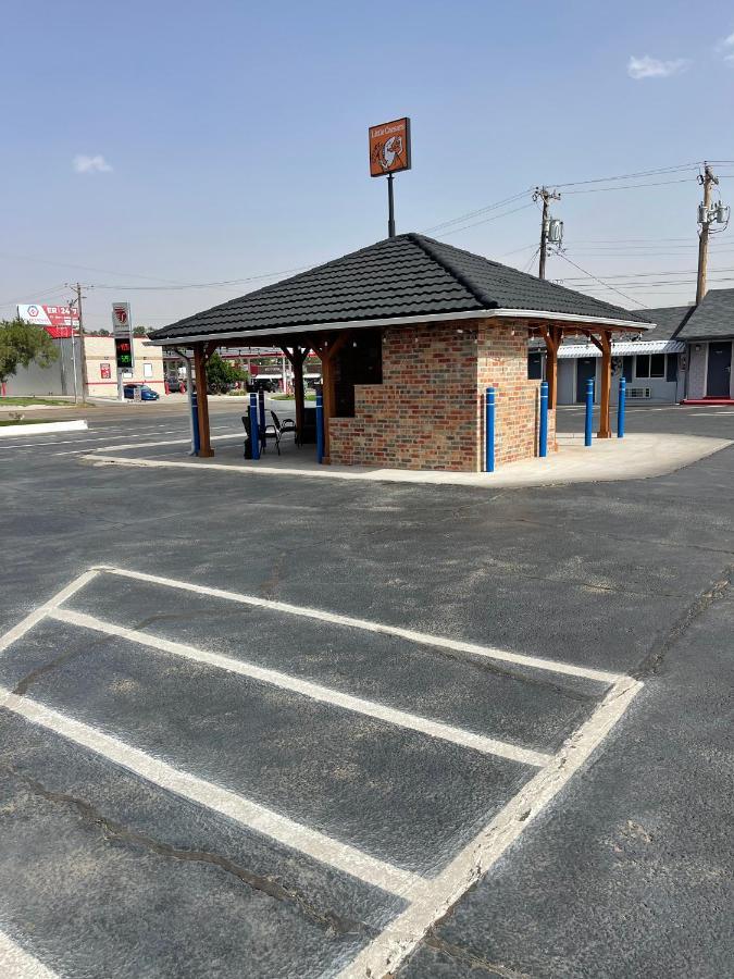 Buffalo Vintage Motel 2*